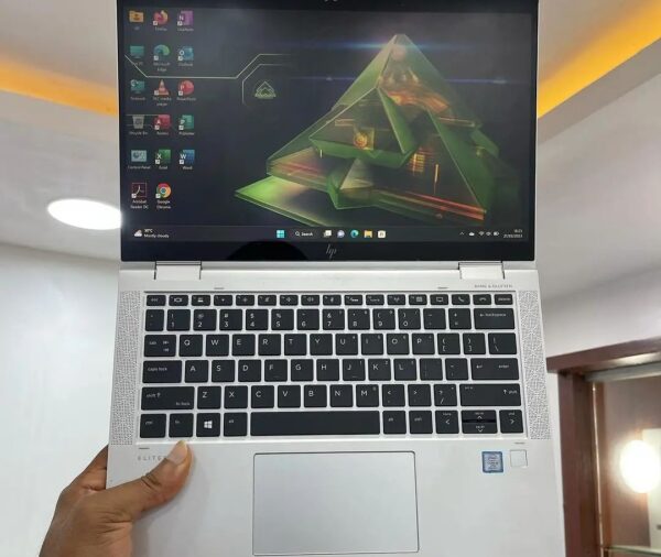UltraSlim HP EliteBook 1030 G3