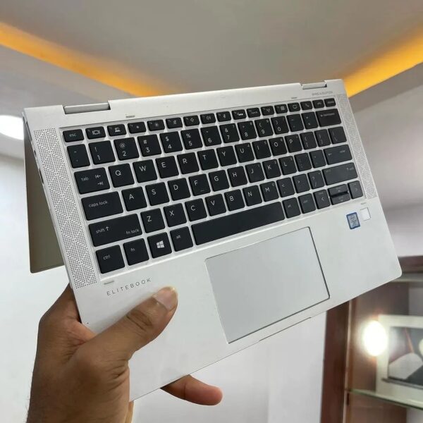 UltraSlim HP EliteBook 1030 G3 - Image 2